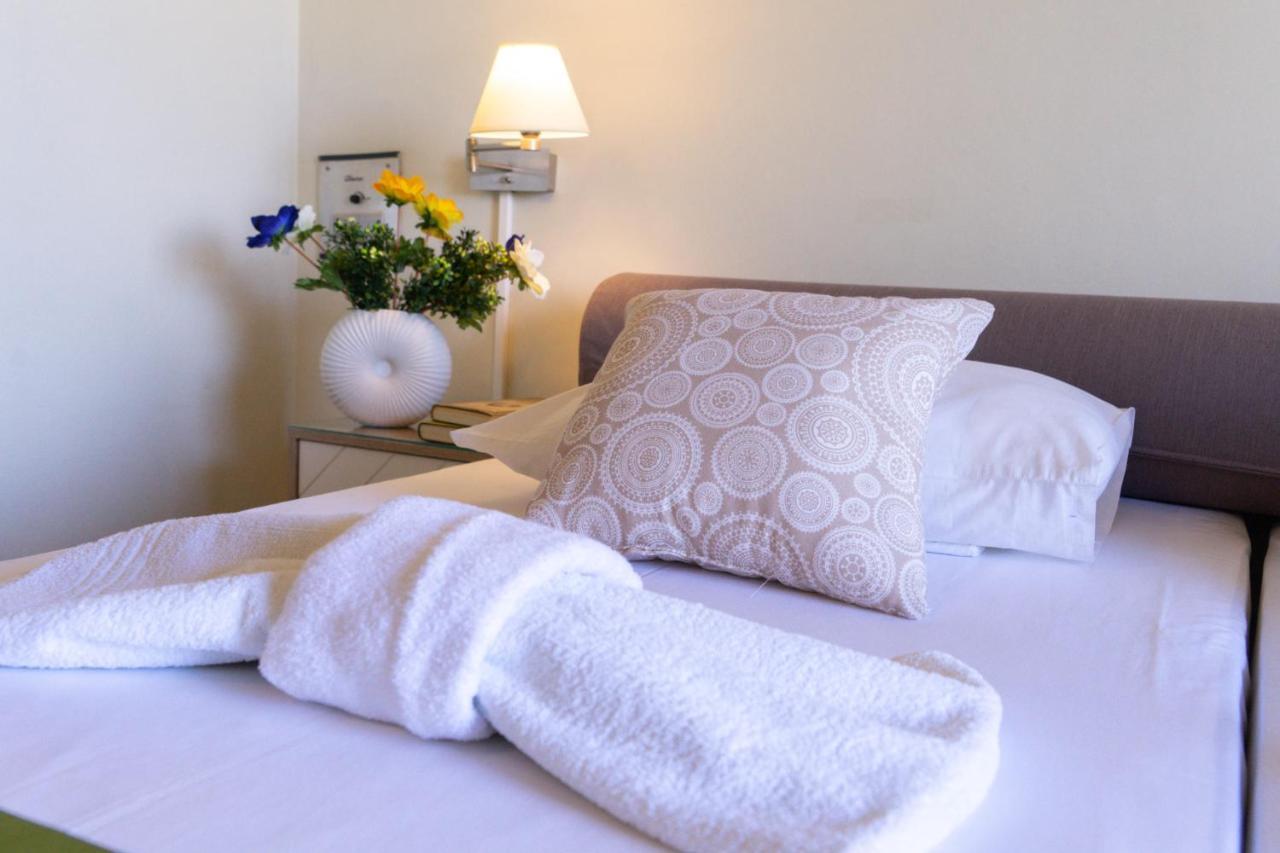 Hotel Chriselen Eleonas Zewnętrze zdjęcie